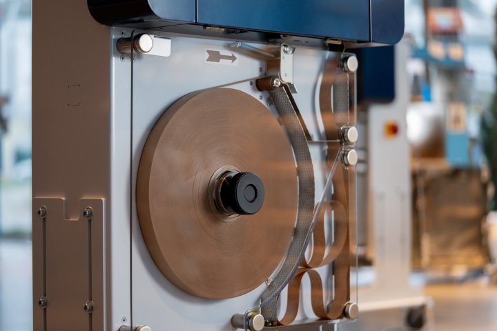 US 3000 ultrasonic paper banding machine